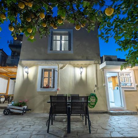 Spacious Home With Yard, Mytilene Lesvos מראה חיצוני תמונה